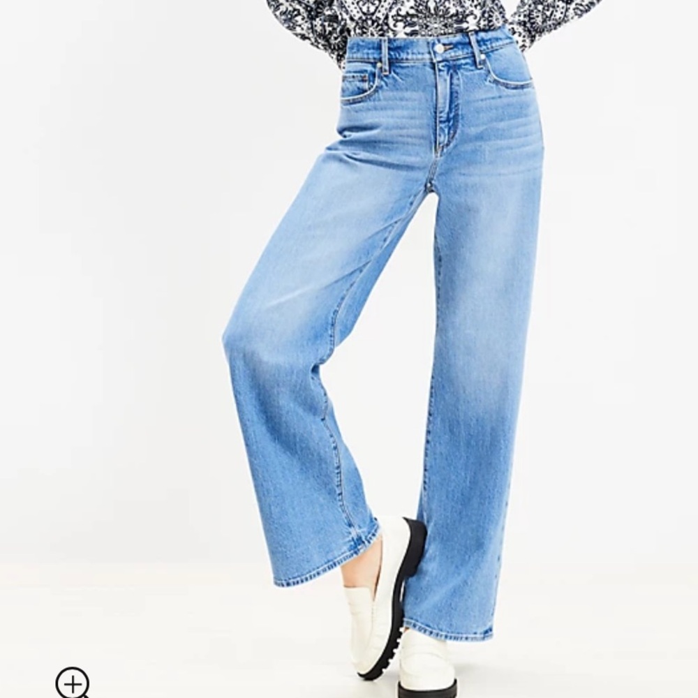 LOFT The Wide Leg High Rise Regular Fit five pocket jeans Sz 27 / Sz 4 new